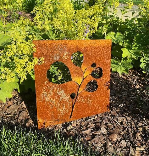 branch-with-leaves-made-of-corten-steel