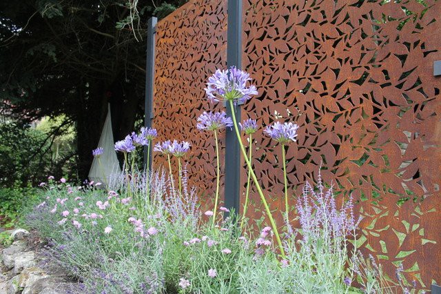 branches-corten-steel-laser-cut-screen-£350-stark-and-greensmith-img_fff1e83a08065ffd_4-7989-1-5b59d71